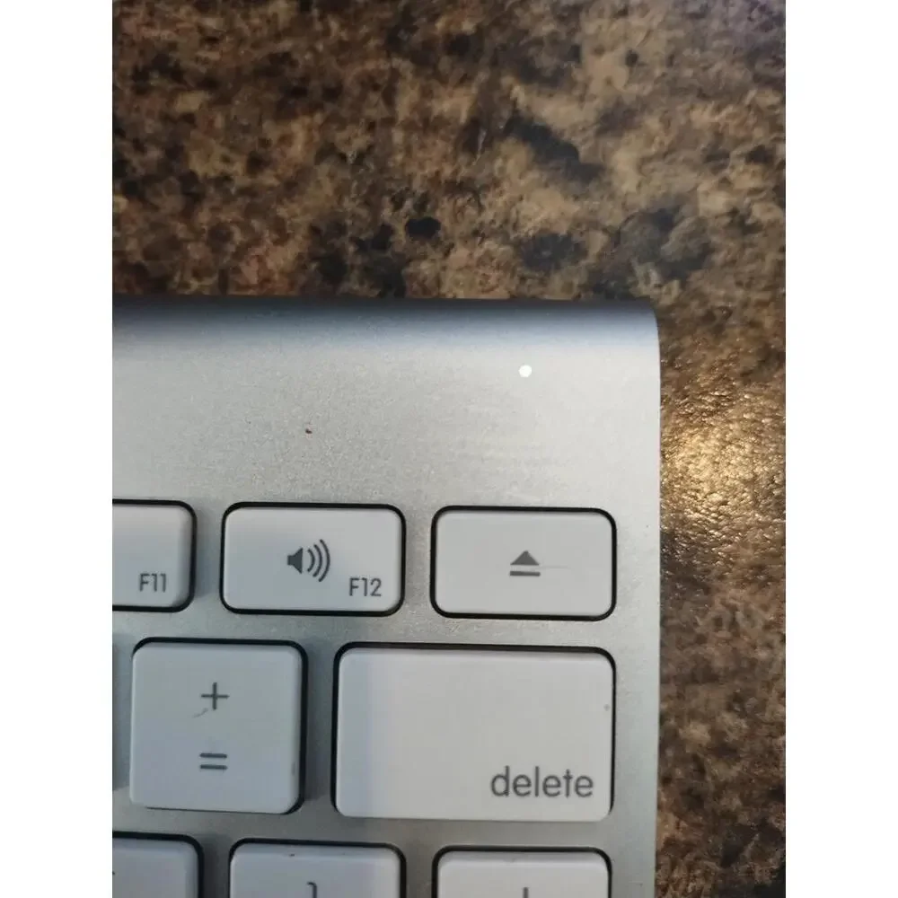 GENUINE‎ Apple Wireless Bluetooth Keyboard A1314 Mac Aluminium Works